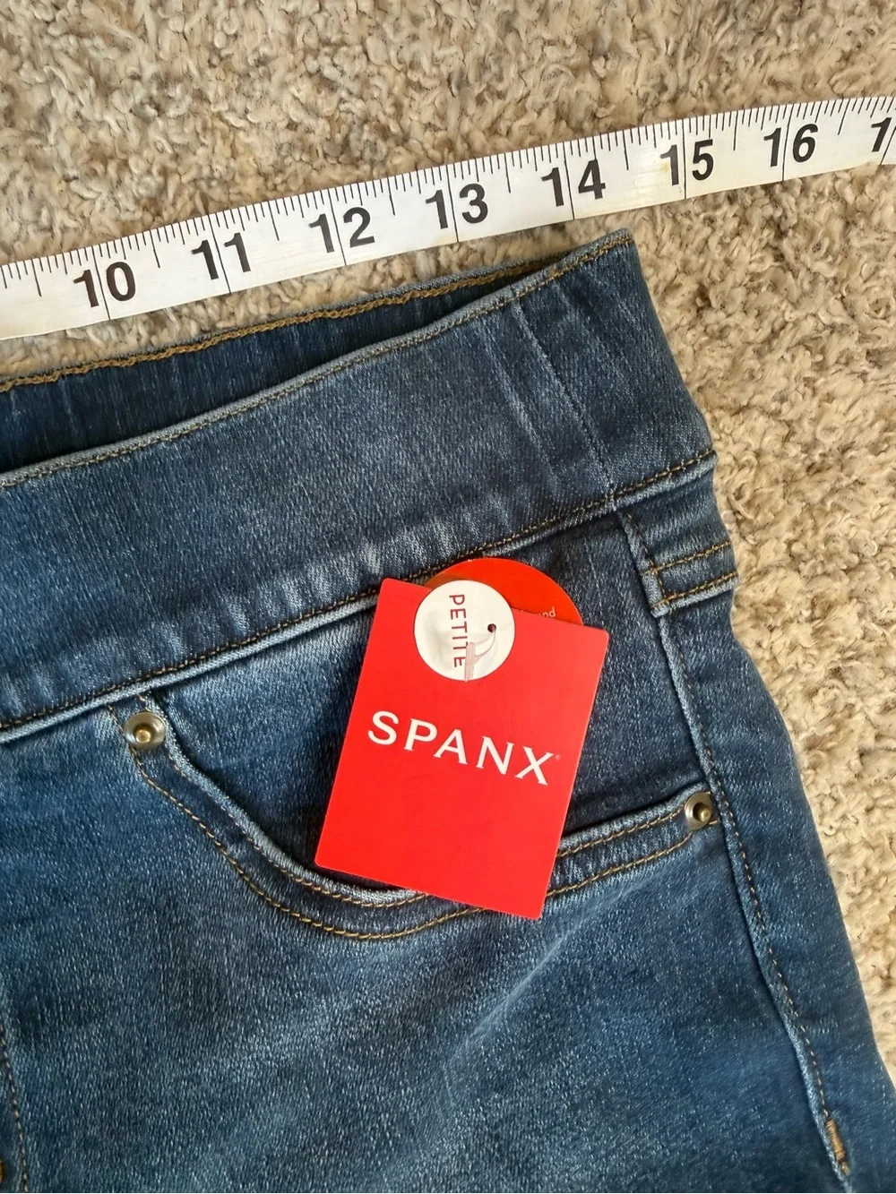 SPANX Dark Blue Distressed Women’s Skinny Jeans. Petite Medium. With Tags! - Picture 2 of 6